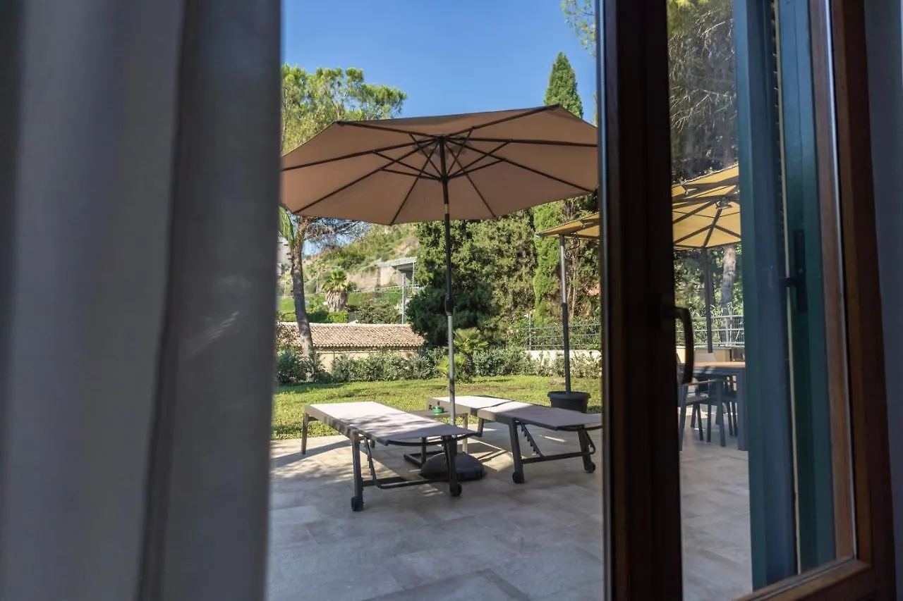 Lejlighed Teo House Beach Taormina