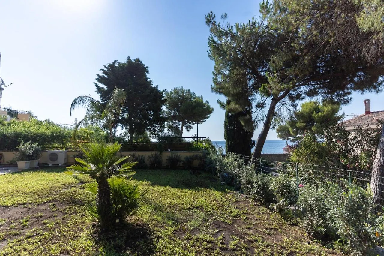 Teo House Beach Taormina Lejlighed